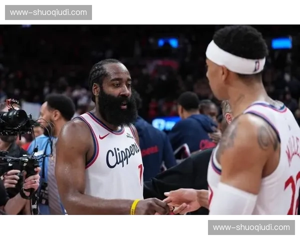 哈登交易至骑士联手米切尔莫布利，骑士组豪华进攻组合